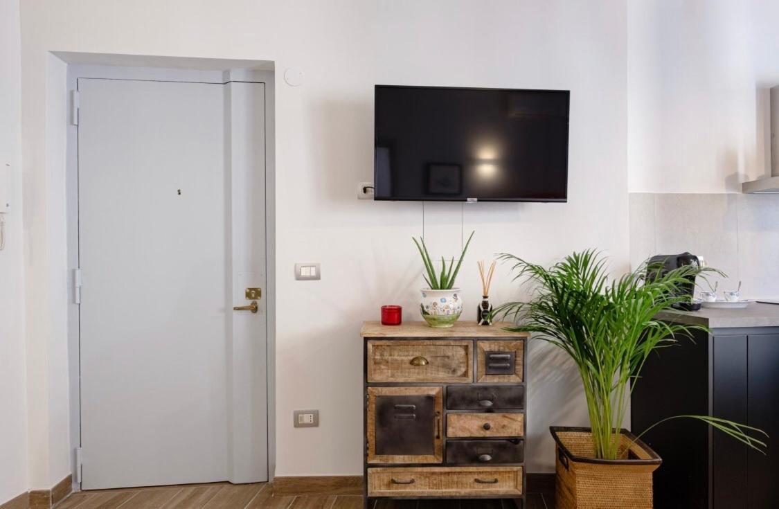 Gloria's - Vomero Appartement Napels